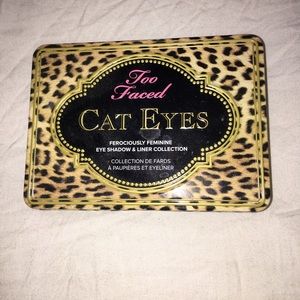 Too Faced Cat Eyes Eyeshadow Palette